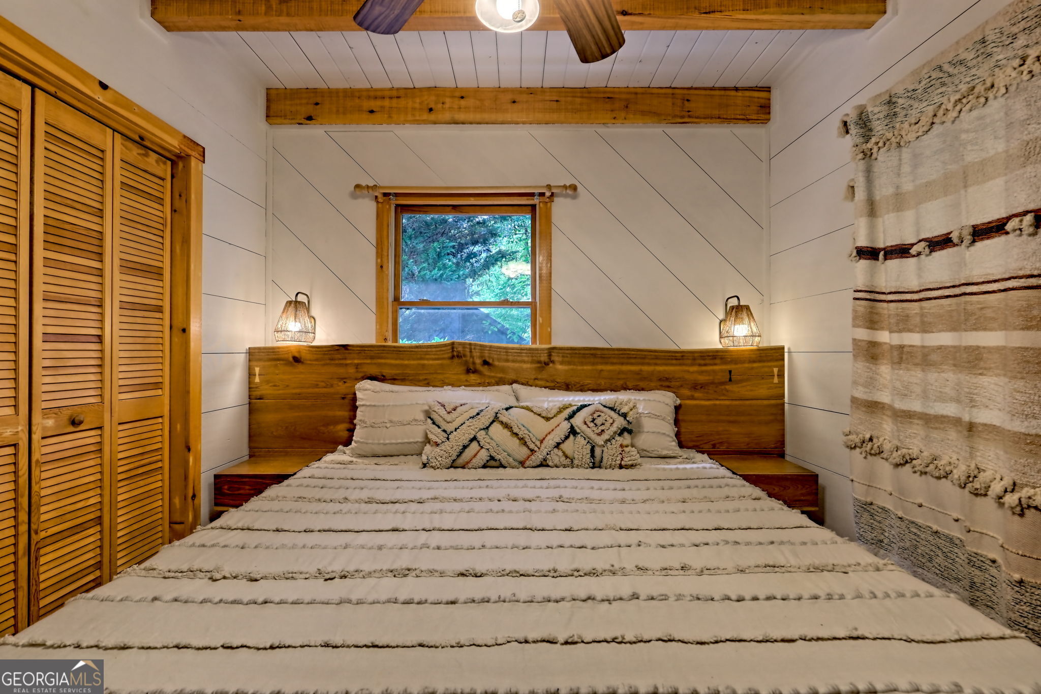 Clayton, Georgia 30525, United States, 2 Bedrooms Bedrooms, ,2 BathroomsBathrooms,Residential,Active,201042