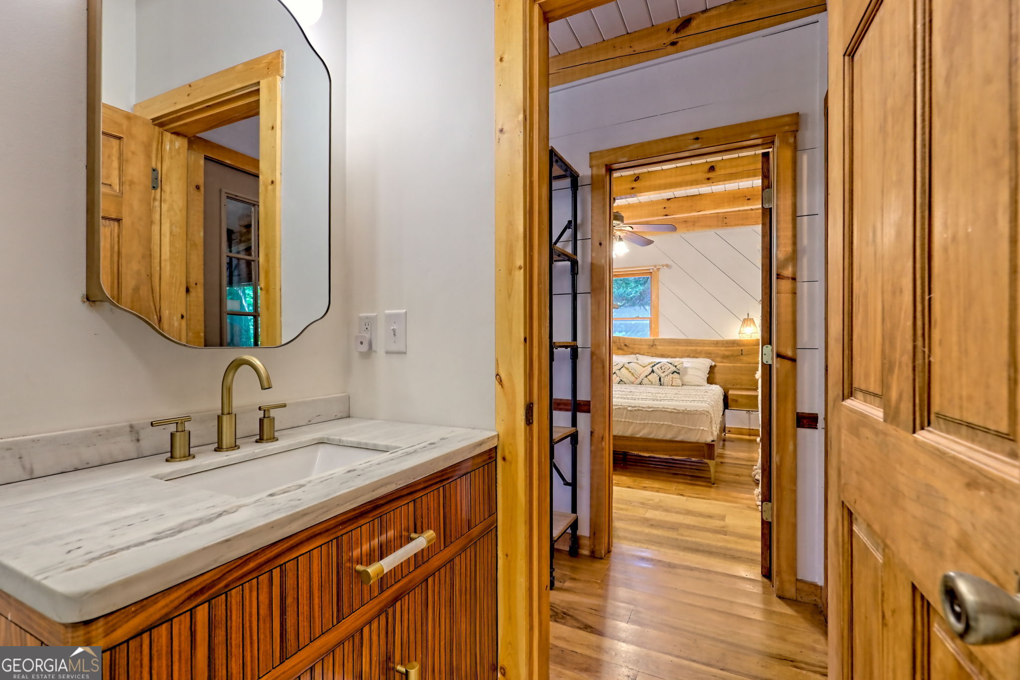 Clayton, Georgia 30525, United States, 2 Bedrooms Bedrooms, ,2 BathroomsBathrooms,Residential,Active,201042