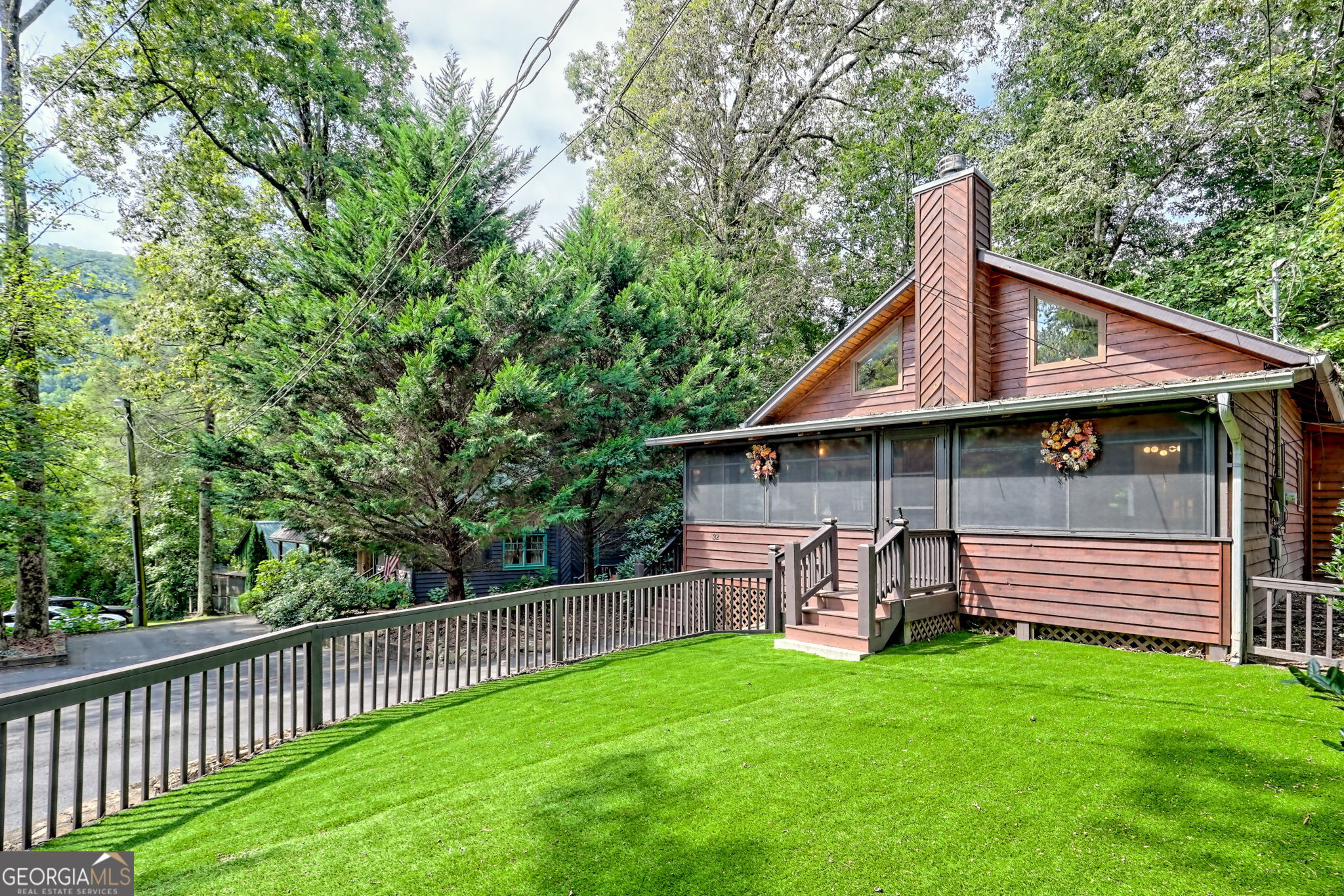 Clayton, Georgia 30525, United States, 2 Bedrooms Bedrooms, ,2 BathroomsBathrooms,Residential,Active,201042