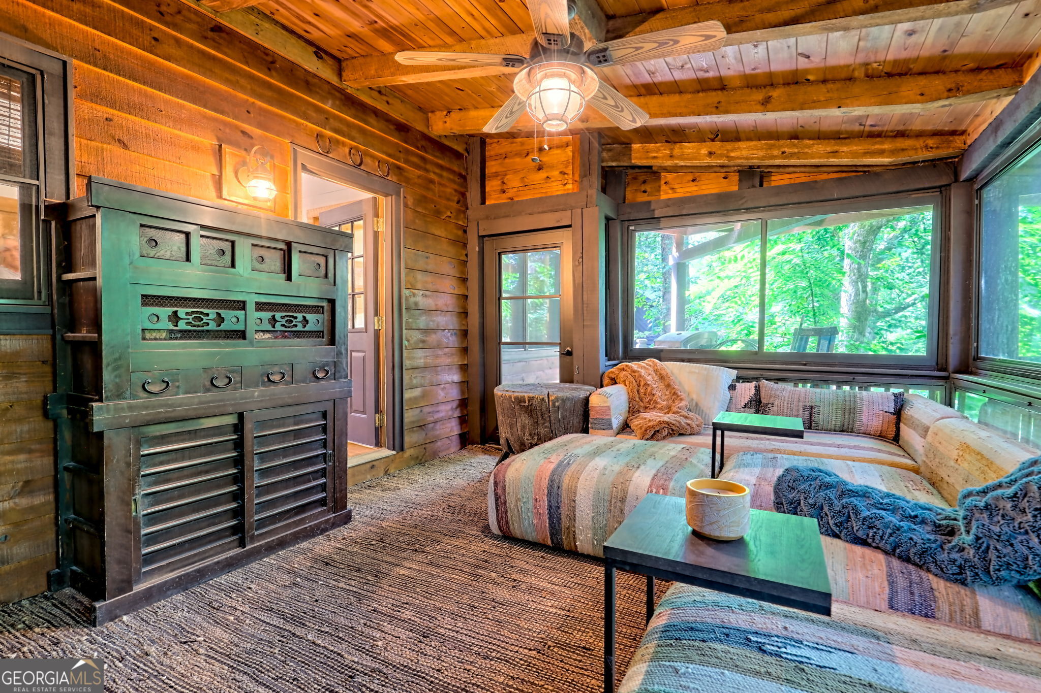 Clayton, Georgia 30525, United States, 2 Bedrooms Bedrooms, ,2 BathroomsBathrooms,Residential,Active,201042