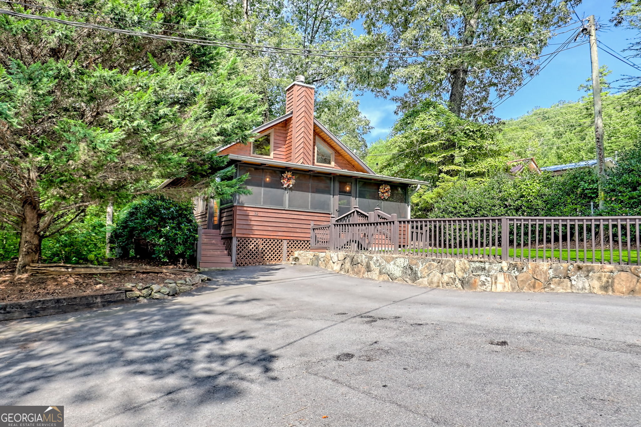 Clayton, Georgia 30525, United States, 2 Bedrooms Bedrooms, ,2 BathroomsBathrooms,Residential,Active,201042