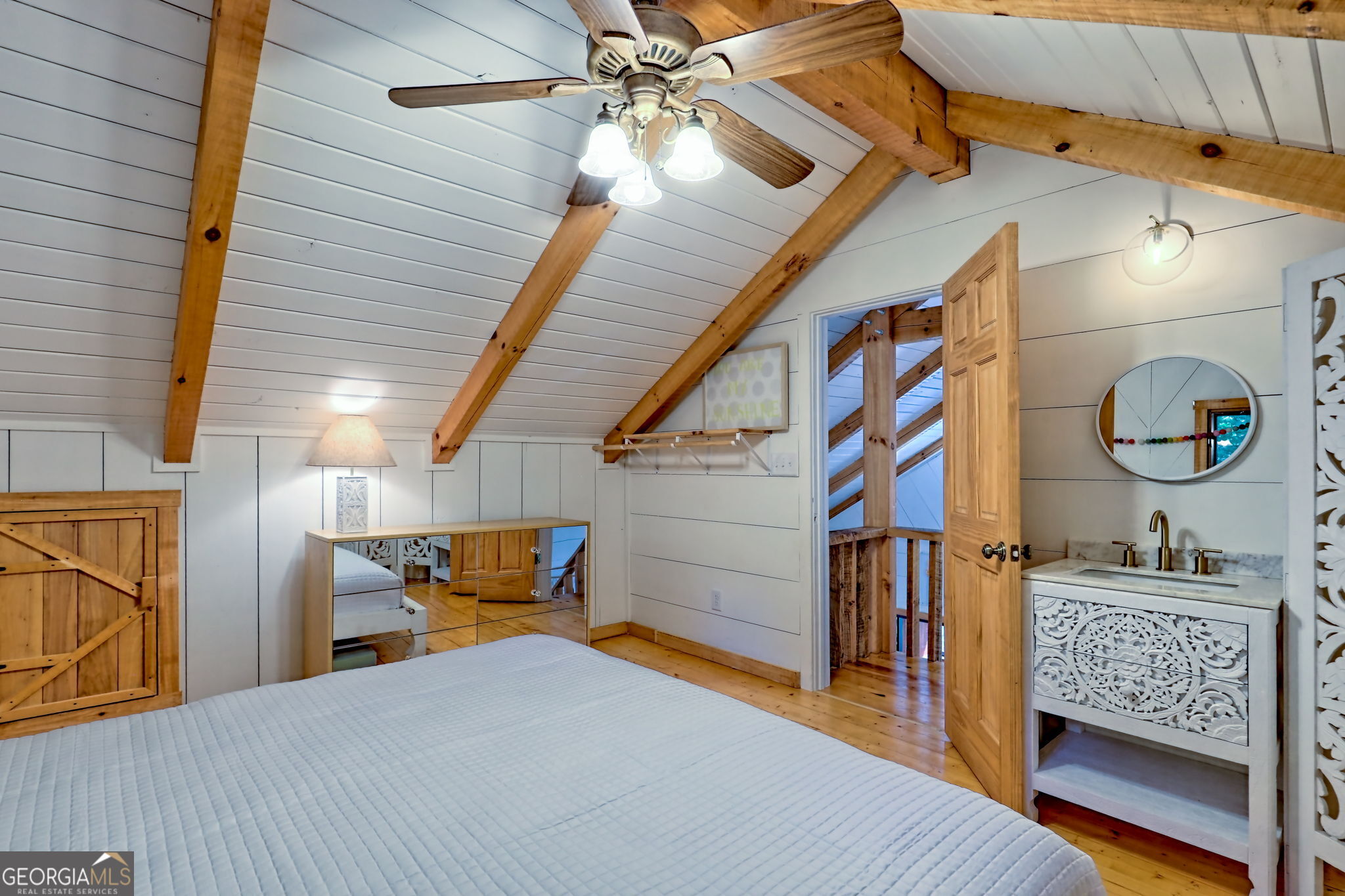 Clayton, Georgia 30525, United States, 2 Bedrooms Bedrooms, ,2 BathroomsBathrooms,Residential,Active,201042