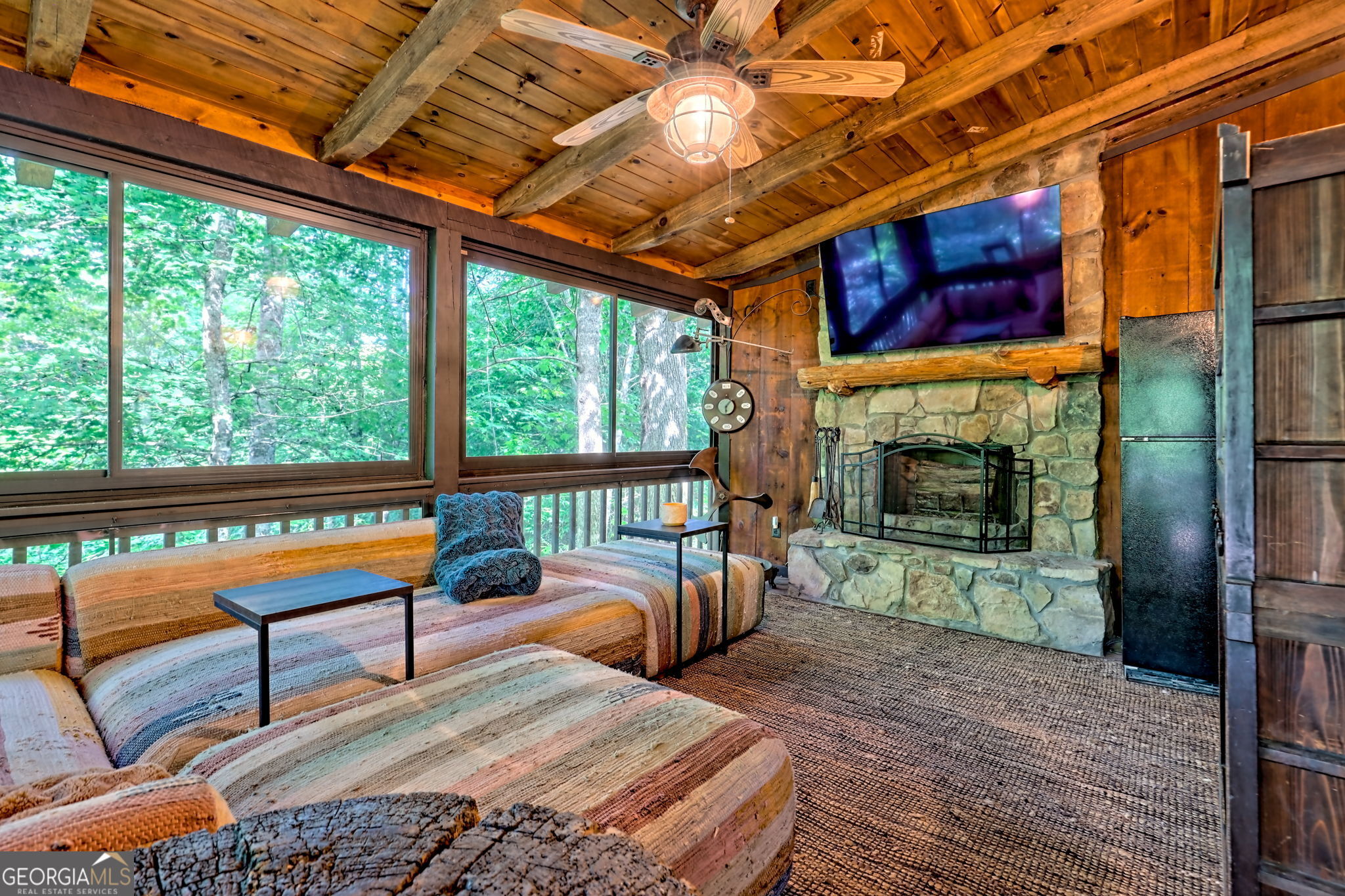 Clayton, Georgia 30525, United States, 2 Bedrooms Bedrooms, ,2 BathroomsBathrooms,Residential,Active,201042