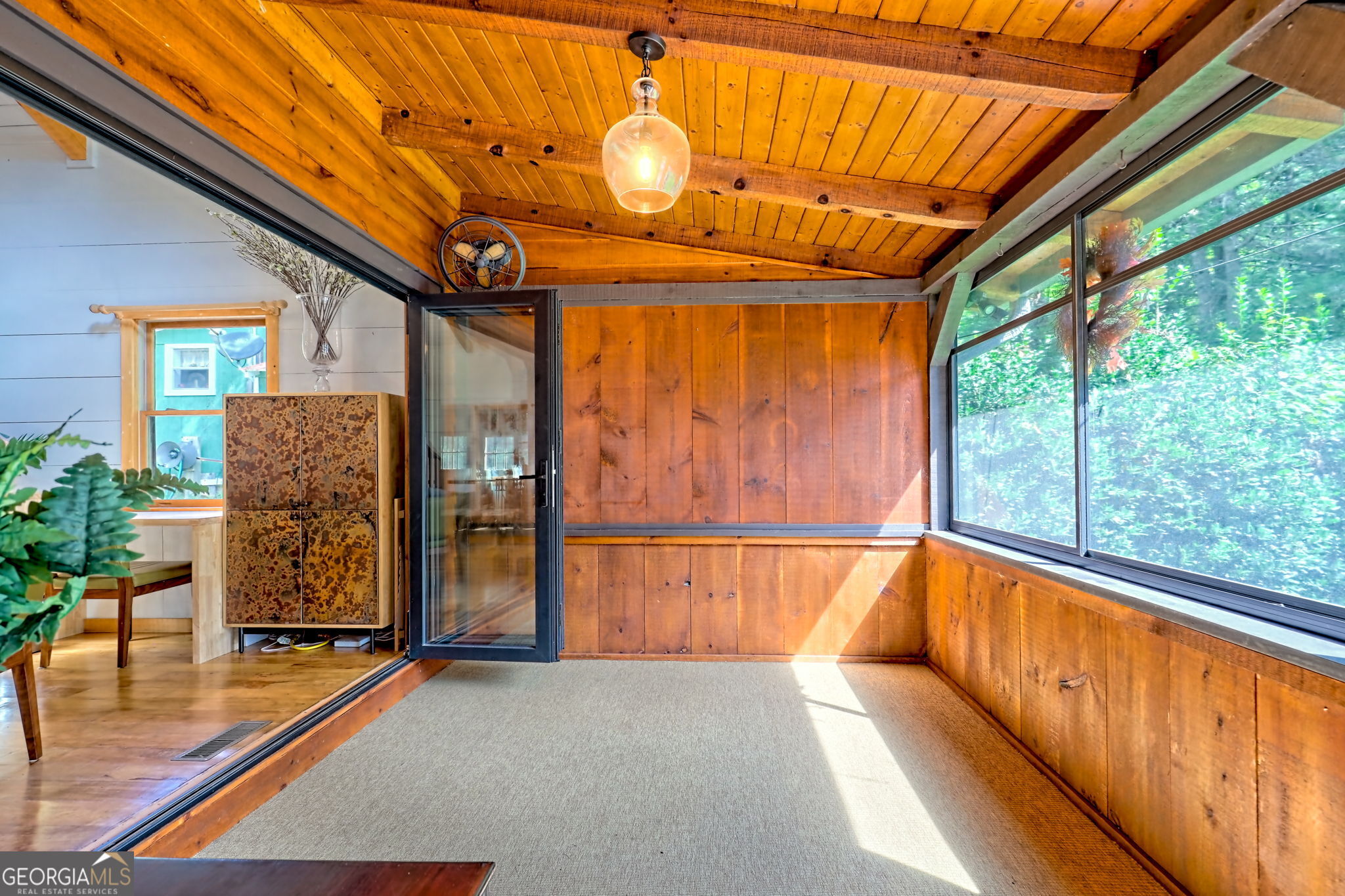 Clayton, Georgia 30525, United States, 2 Bedrooms Bedrooms, ,2 BathroomsBathrooms,Residential,Active,201042