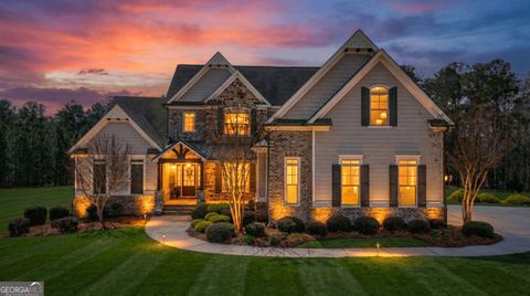 829 Christopher RD Sharpsburg GA 30277