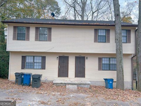 Photo of 1806 Neely Avenue, Atlanta, GA 30344 (MLS # 10649636)
