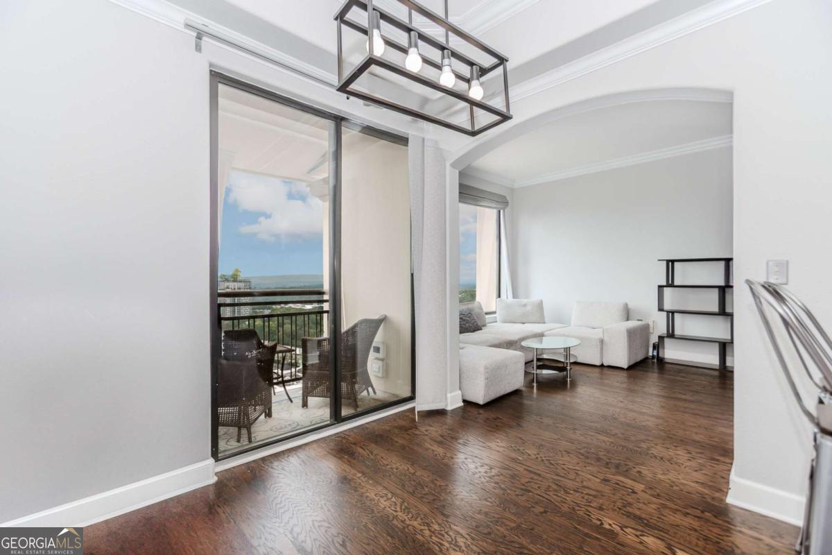 3445 Stratford RD NE 3109