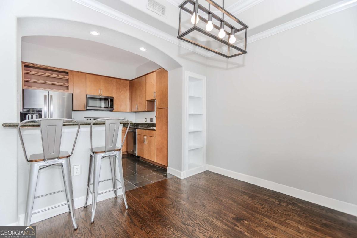 3445 Stratford RD NE 3109