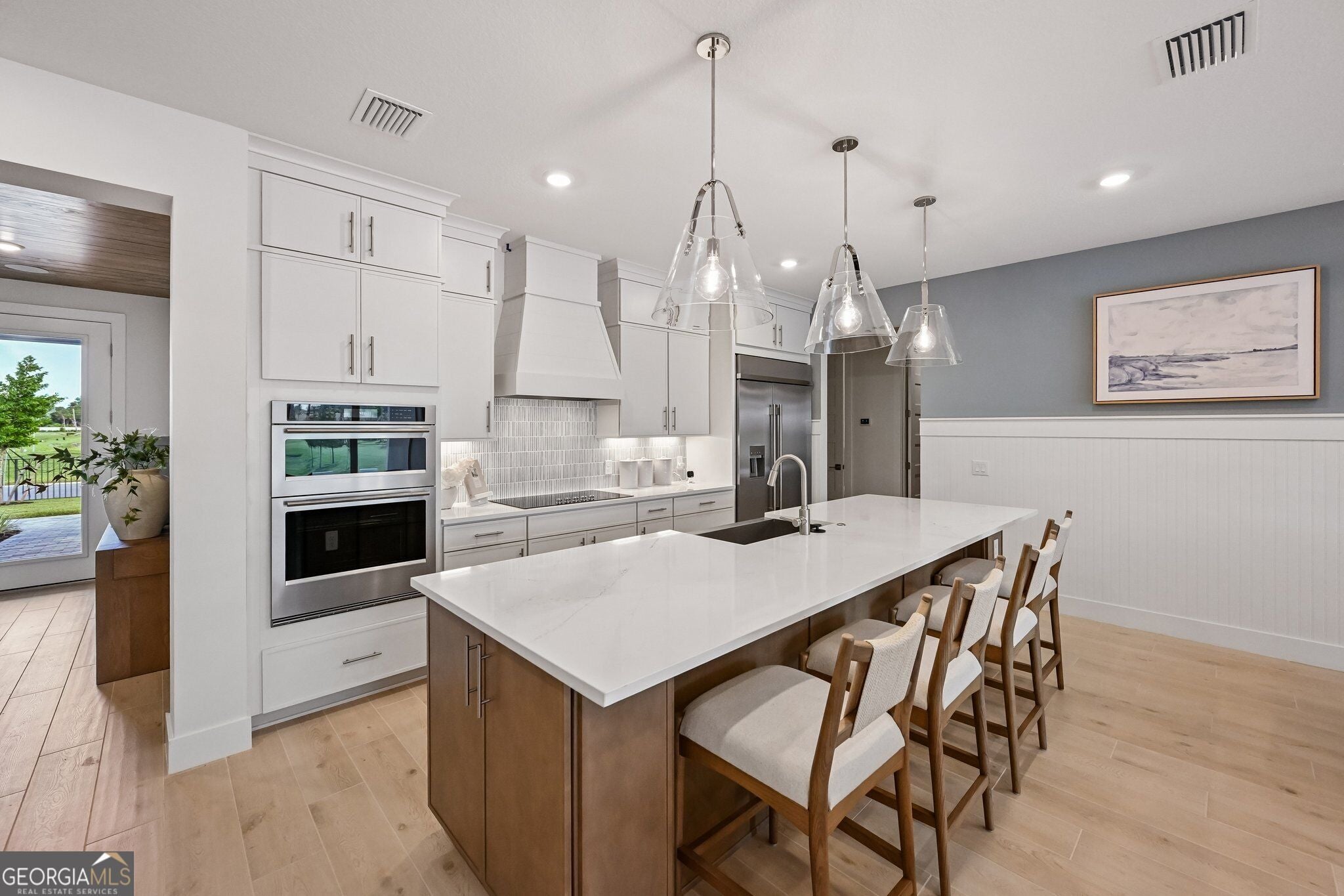 1041 Pine Valley TRL