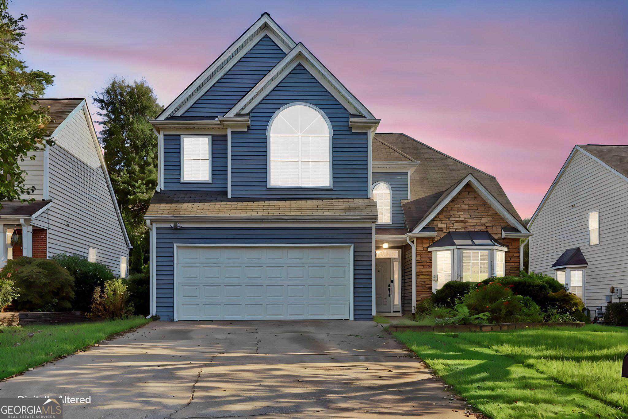 302 Highland CT