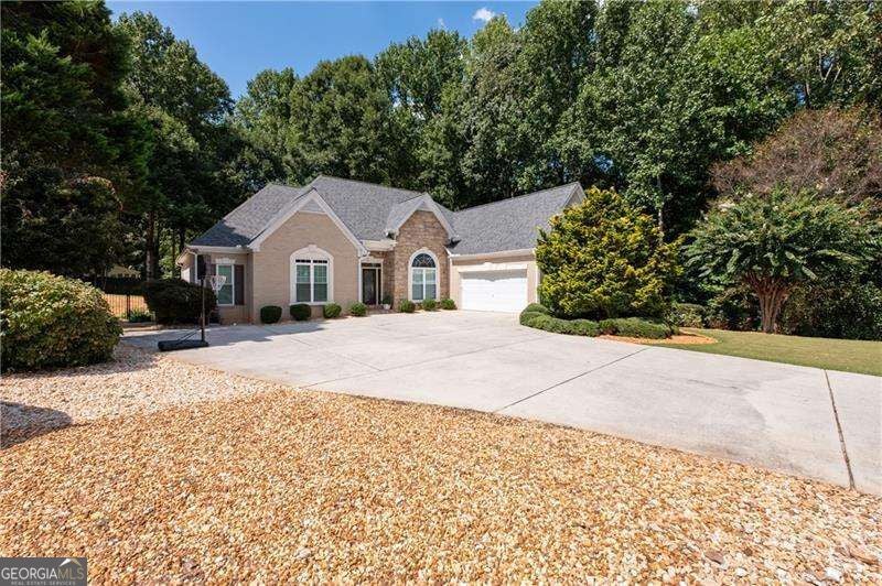 2625 Mount Olivet CT NW