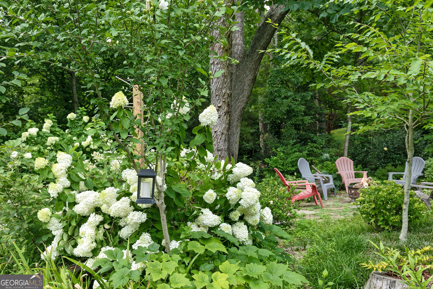 1232 Bernadette LN NE