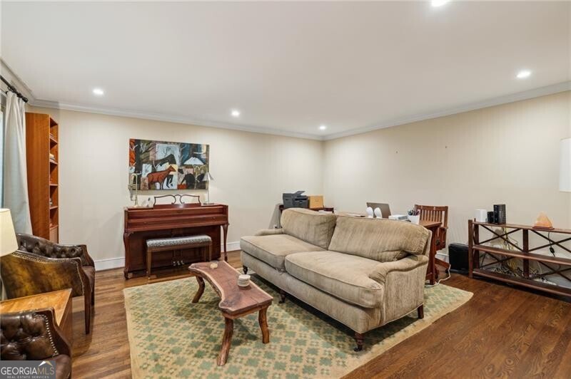 1050 Mountain Creek TRL