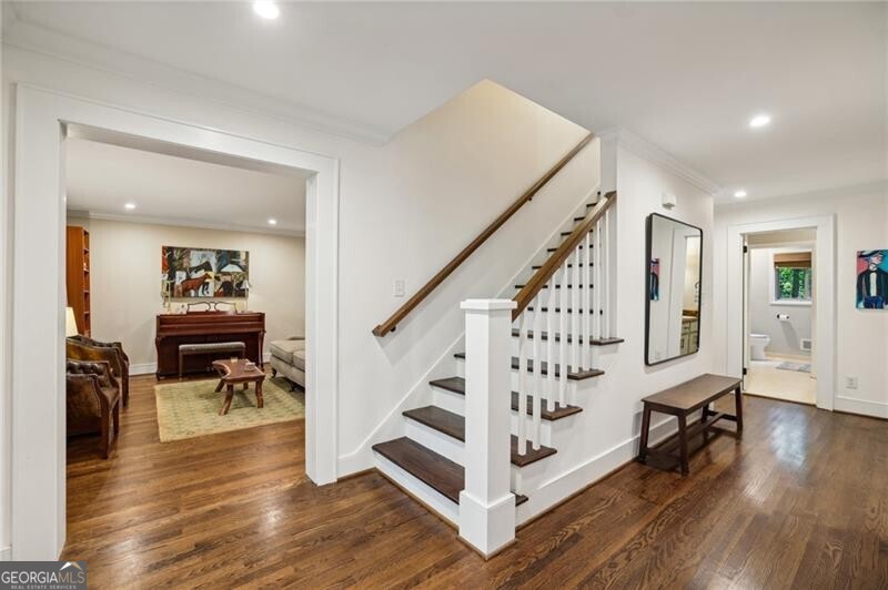 1050 Mountain Creek TRL