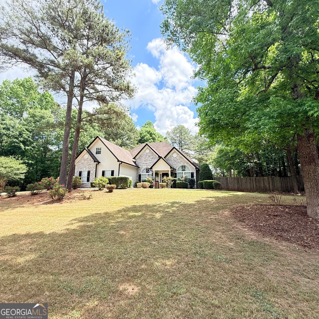 Photo of 30 Carmel Drive, Covington, GA 30016 (MLS # 10754417)