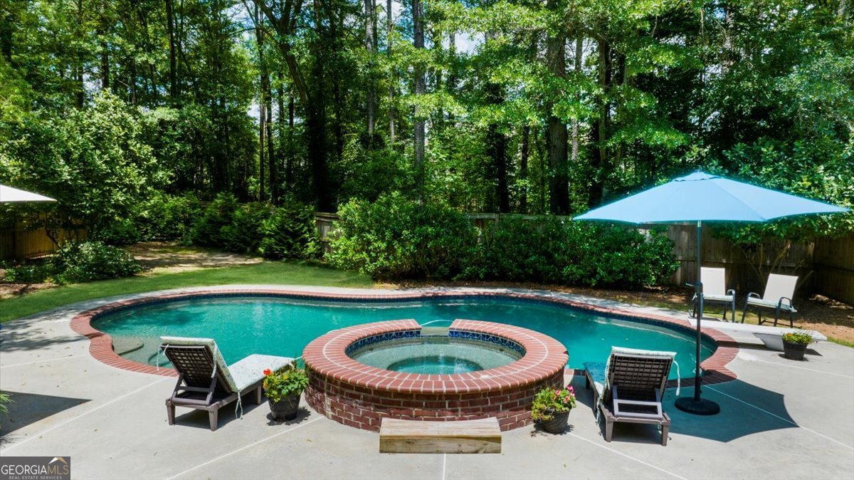 340 Helens Manor DR