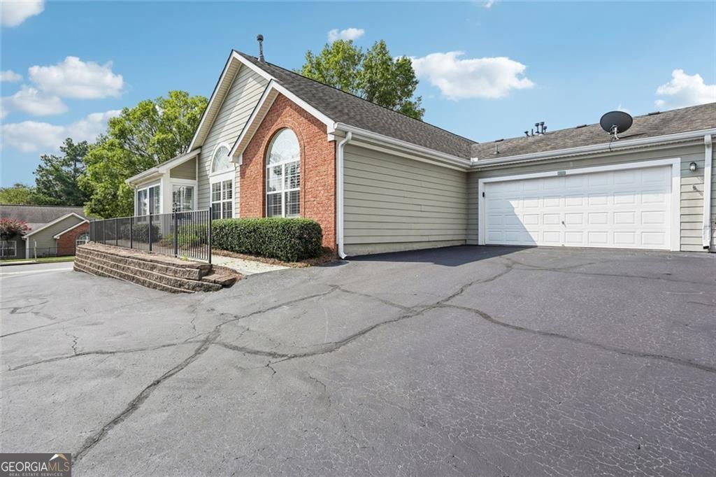 3050 Orchard Ridge CIR