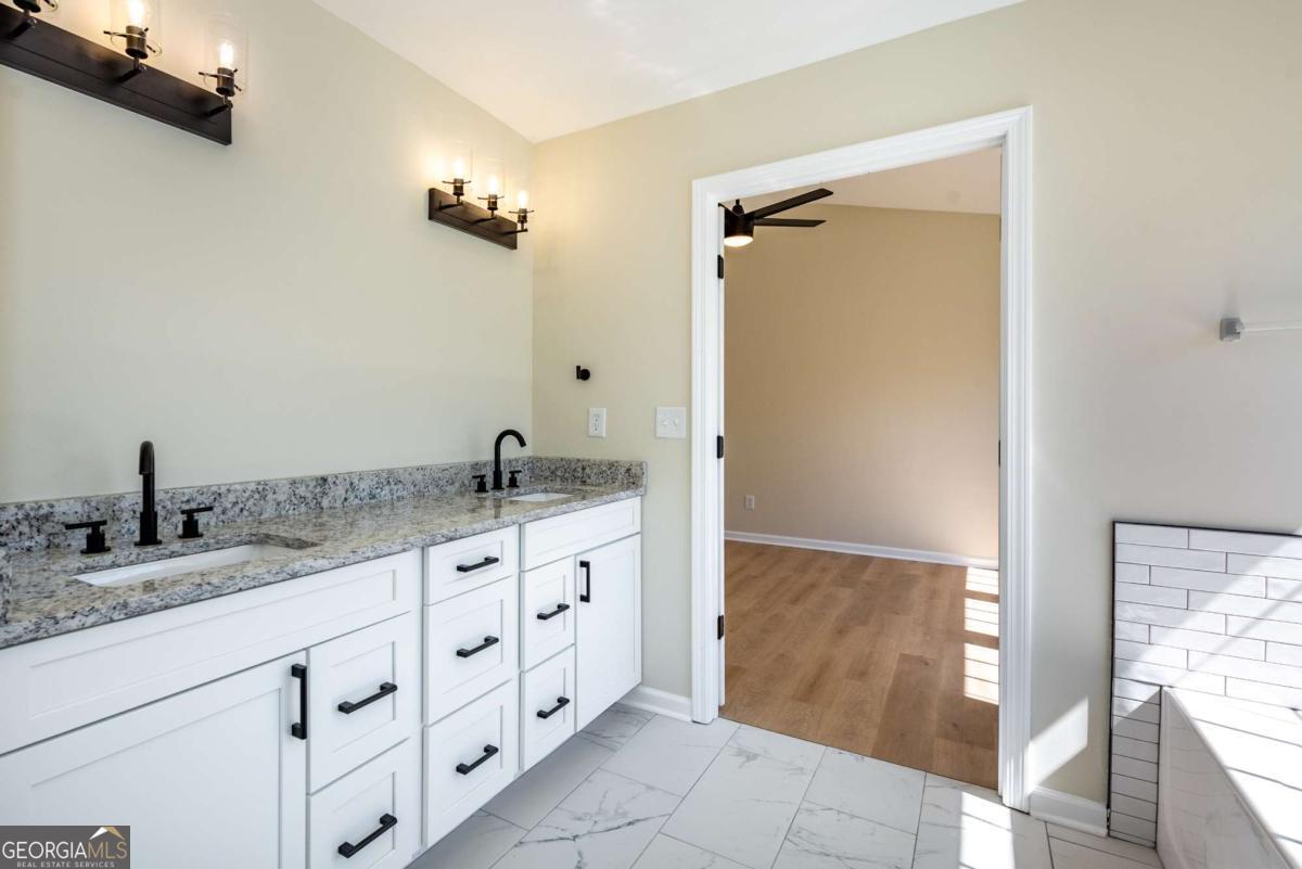Park at Windward Village - Residential