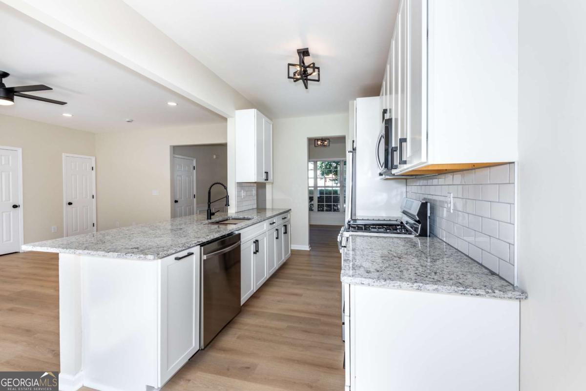 Park at Windward Village - Residential