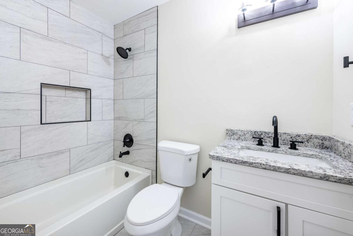 Park at Windward Village - Residential