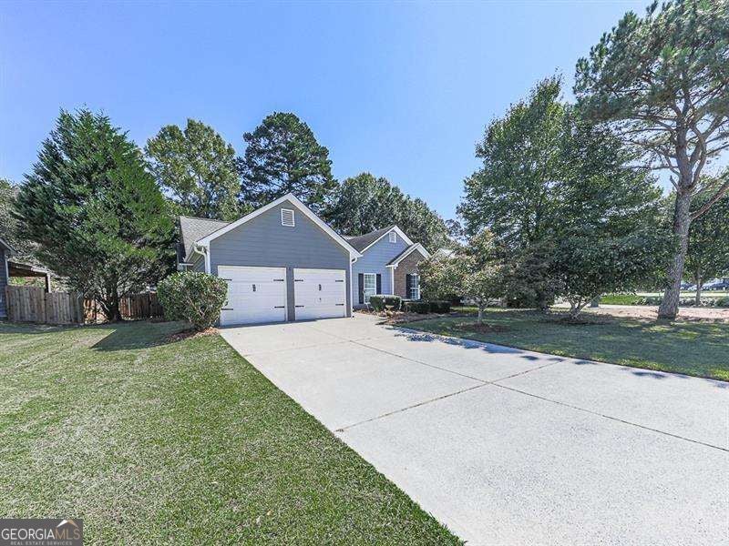 Photo of 21 Freedom Drive NE, Cartersville, GA 30121 (MLS # 10870019)