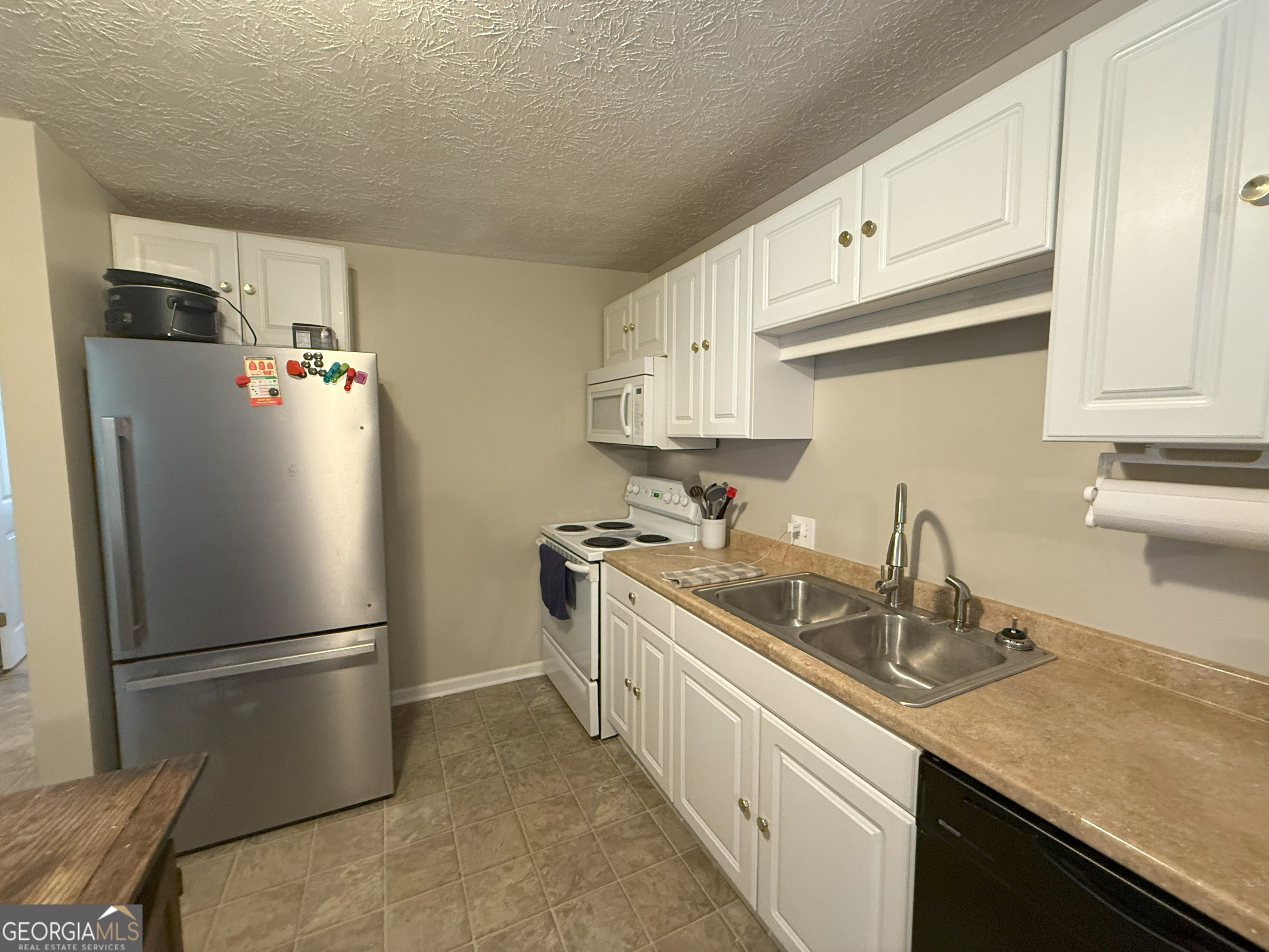2227 Aonia RD