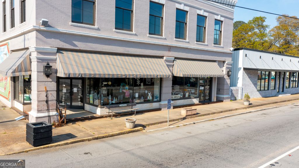 Photo of 18109 Main Street, Woodbury, GA 30293 (MLS # 10806199)