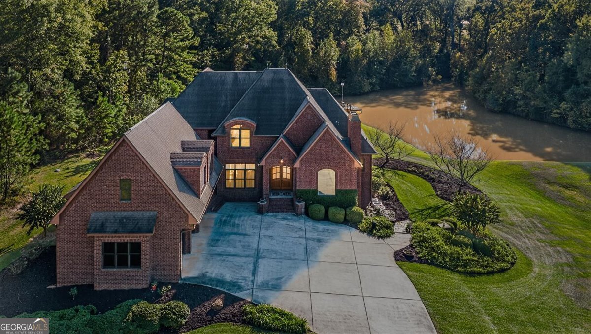 208 Crystal Drive