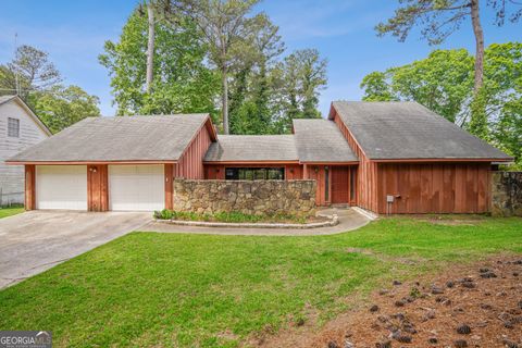 6134 Silver Spur Drive, Lithonia, GA 30058 - #: 10513876