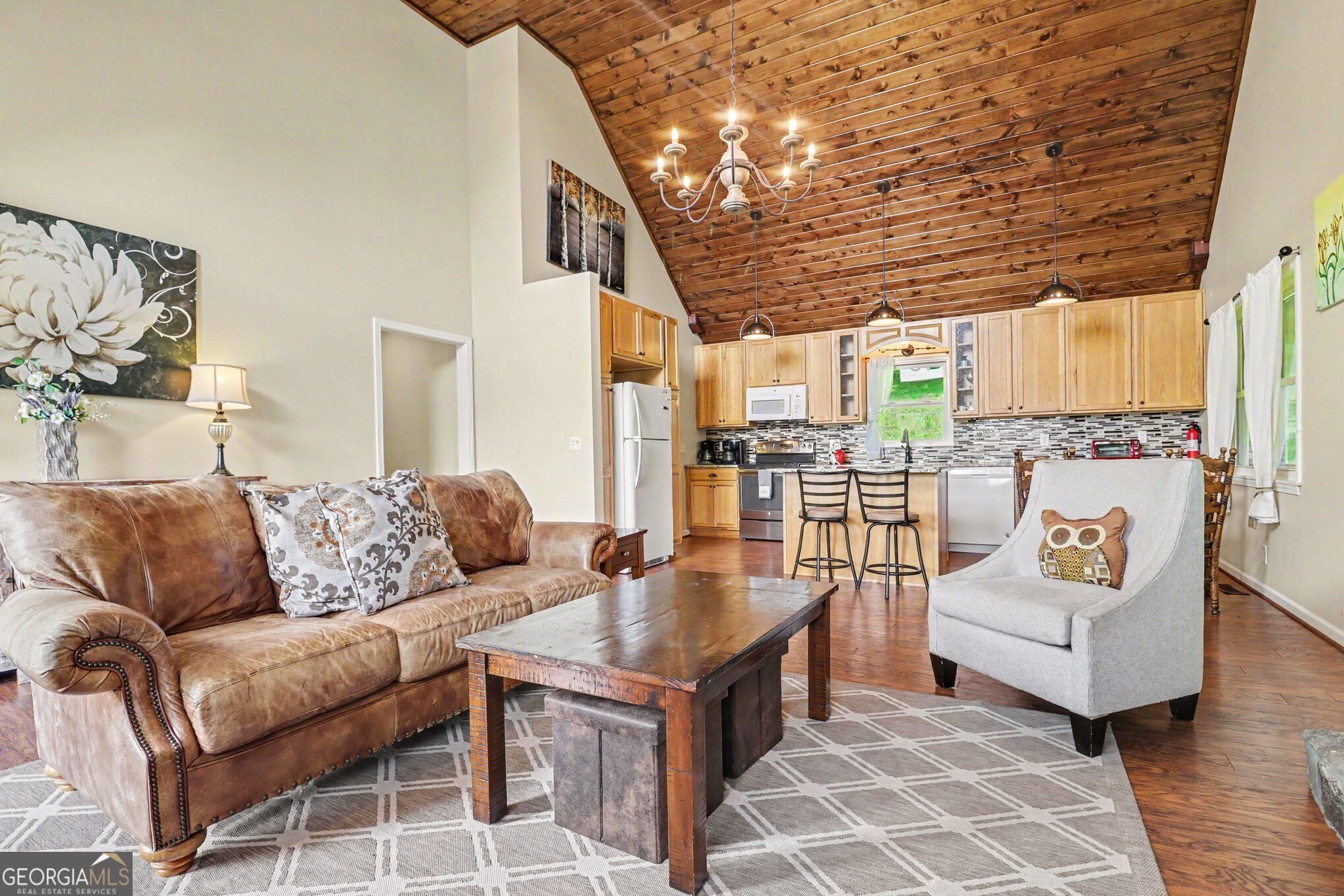 146 Chalet Village LN