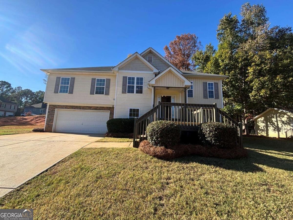 100 Ayden CIR SE