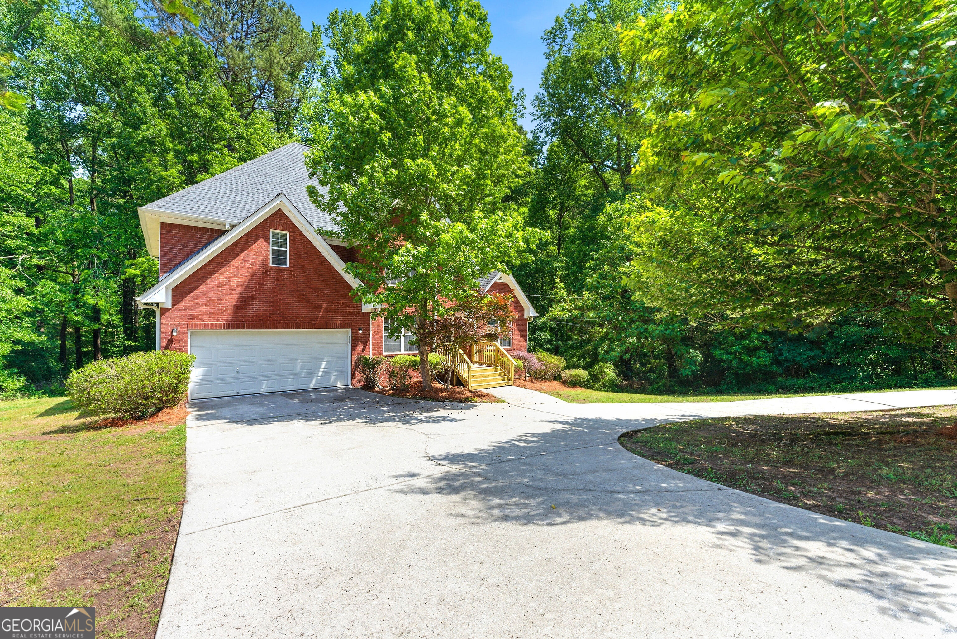 2544 Carnes RD