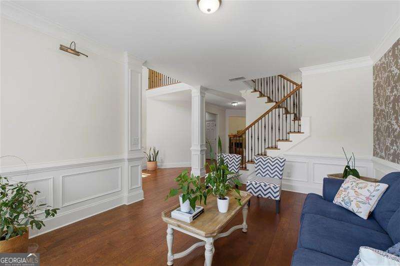 2163 Oakdale Estates CT