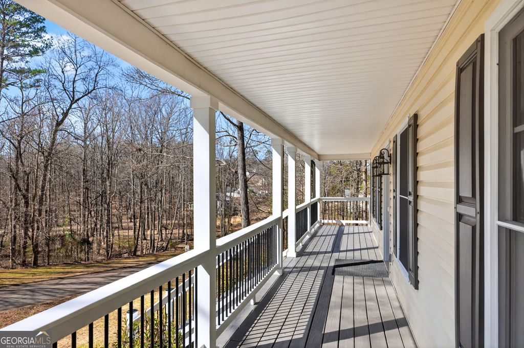 Photo of 546 Creek View Drive, Hoschton, GA 30548 (MLS # 10691865)