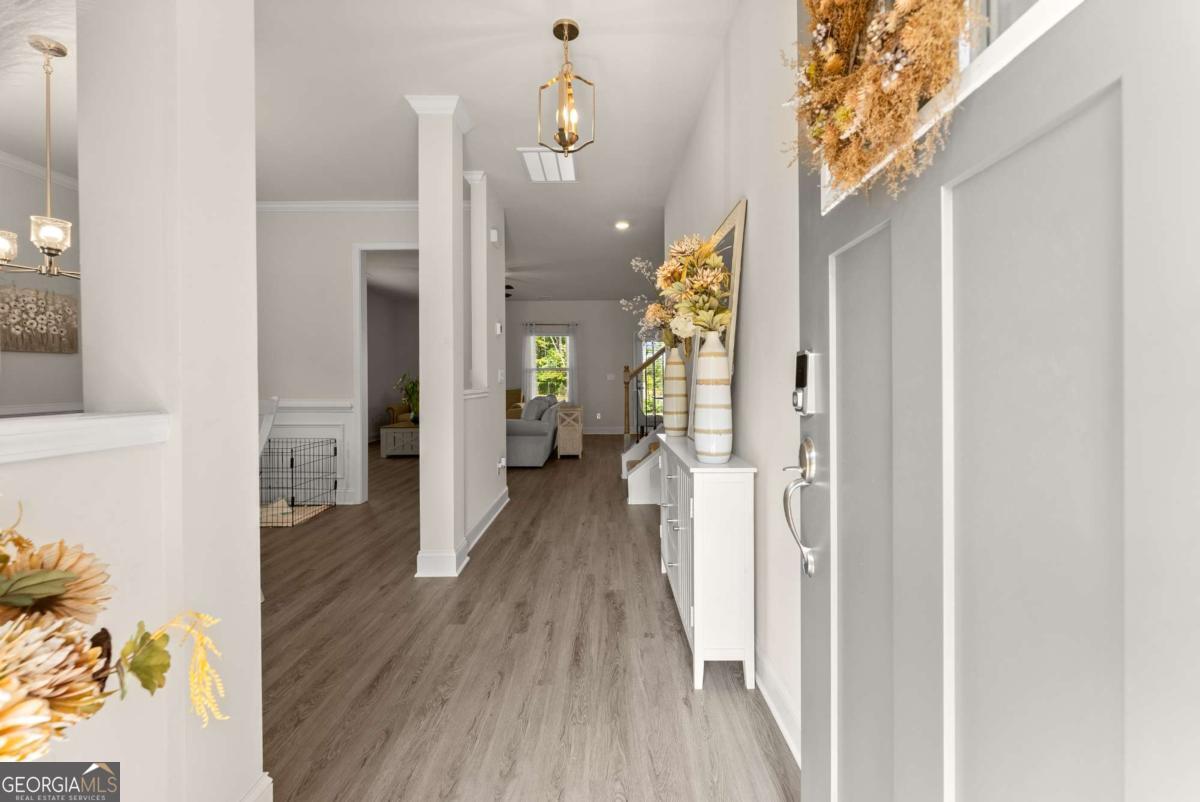 245 Magnolia Villas DR