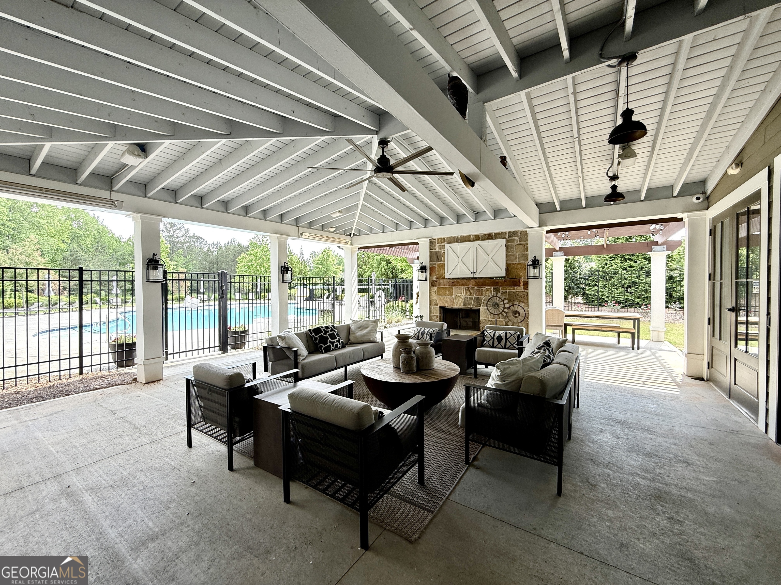Larkspur - Residential