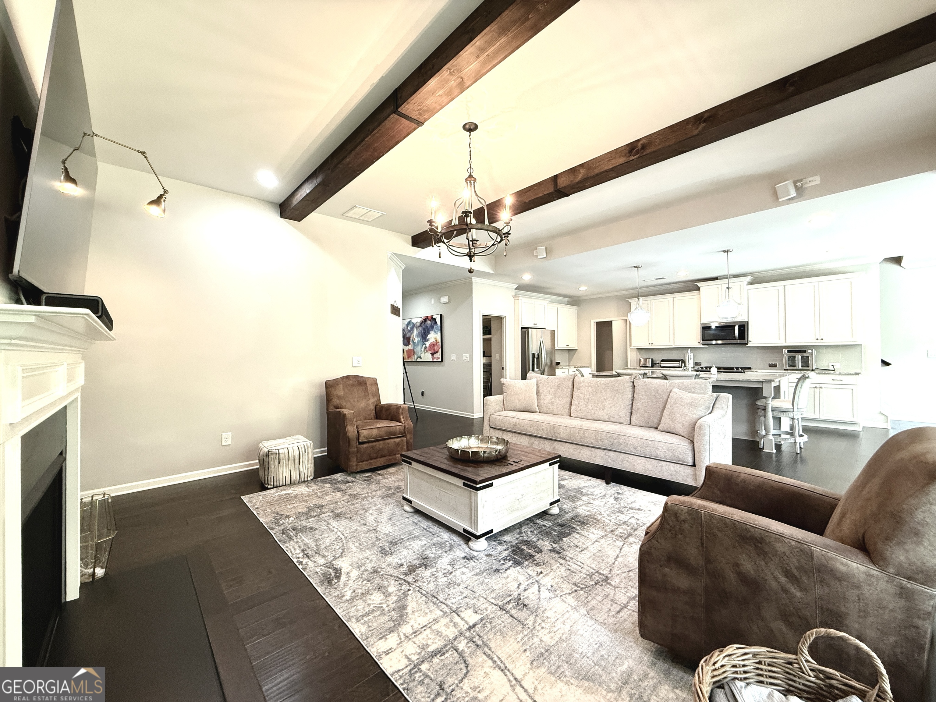 Larkspur - Residential