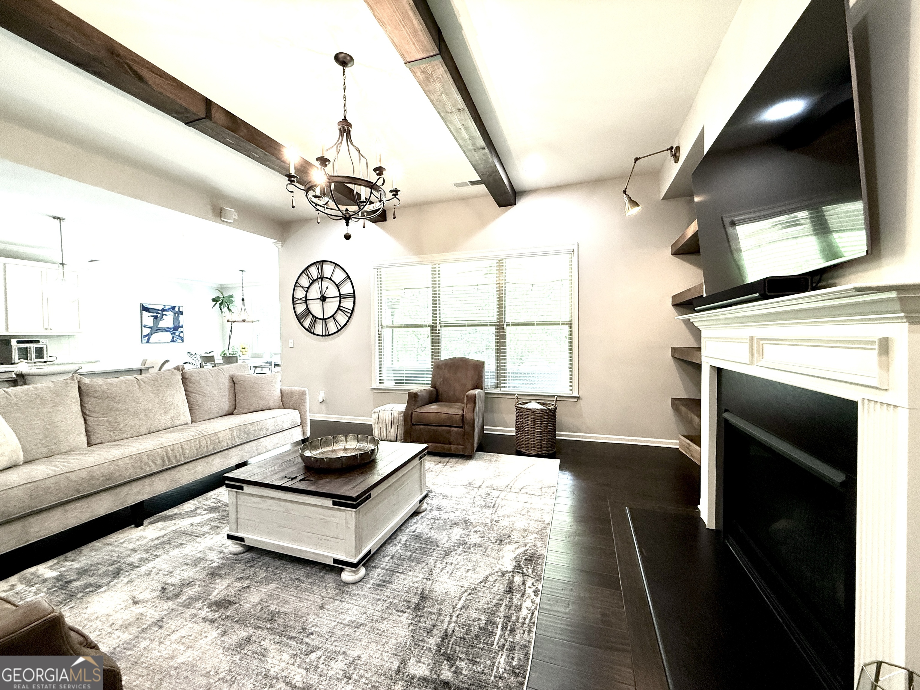 Larkspur - Residential