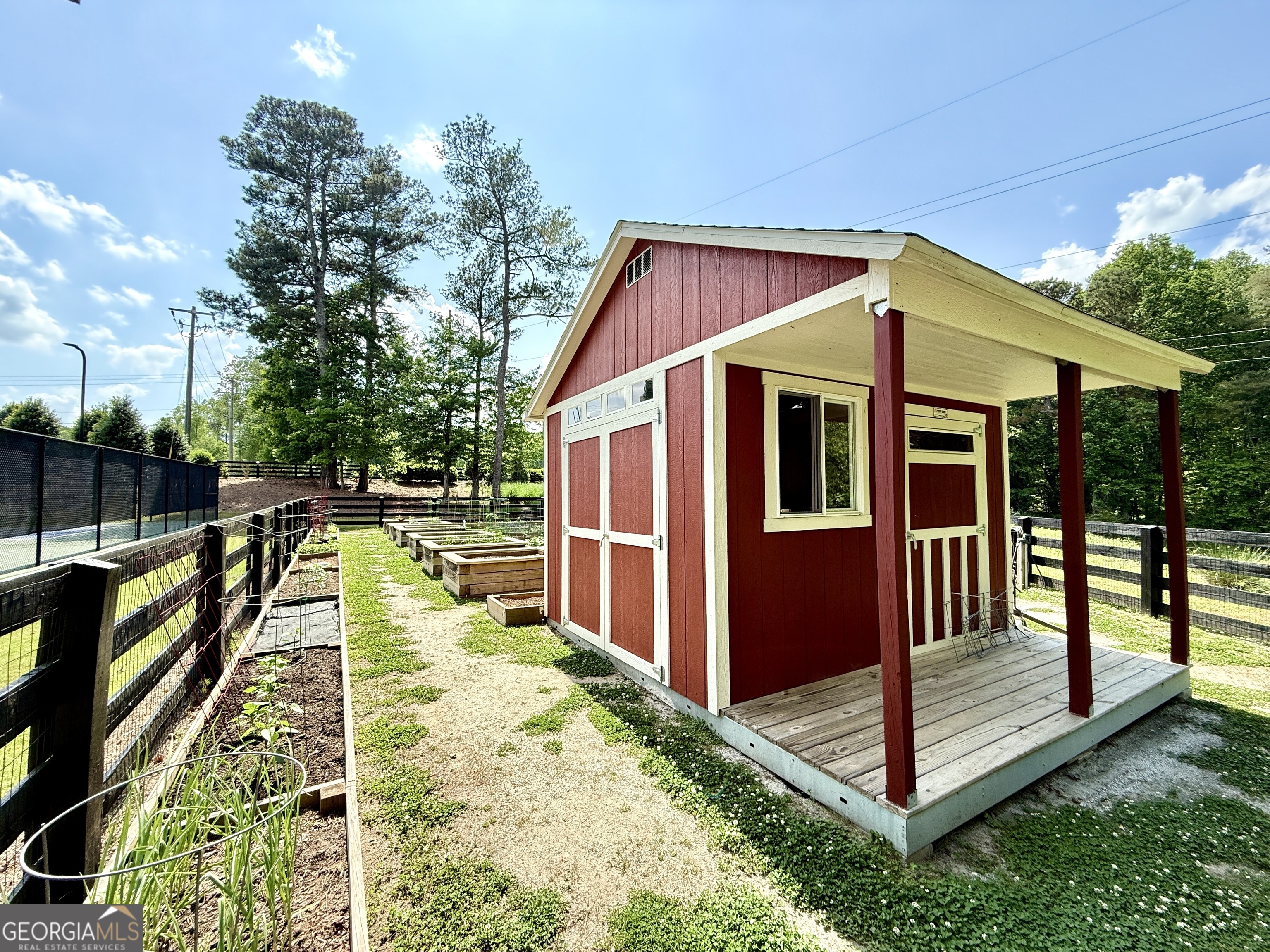 Larkspur - Residential