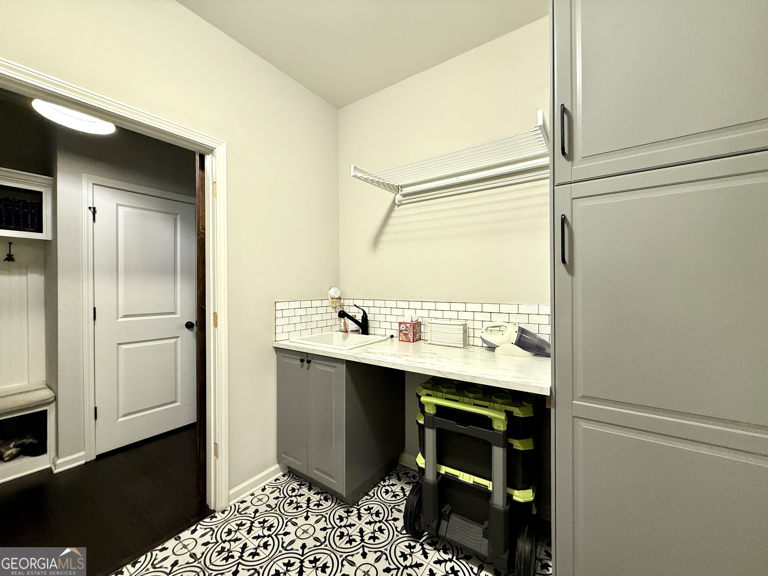 Larkspur - Residential