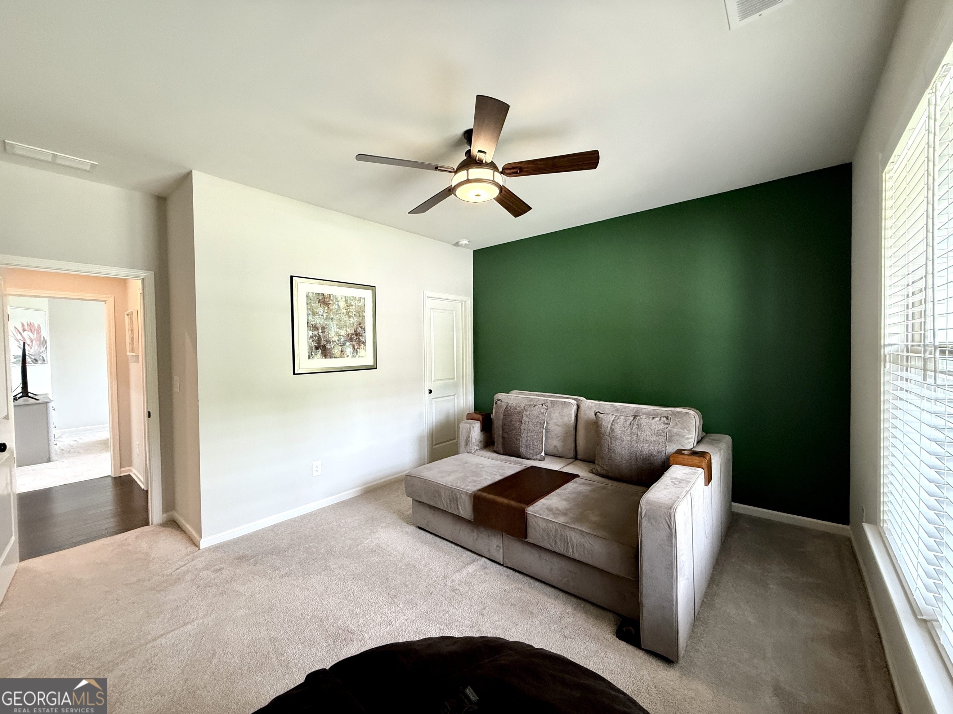 Larkspur - Residential