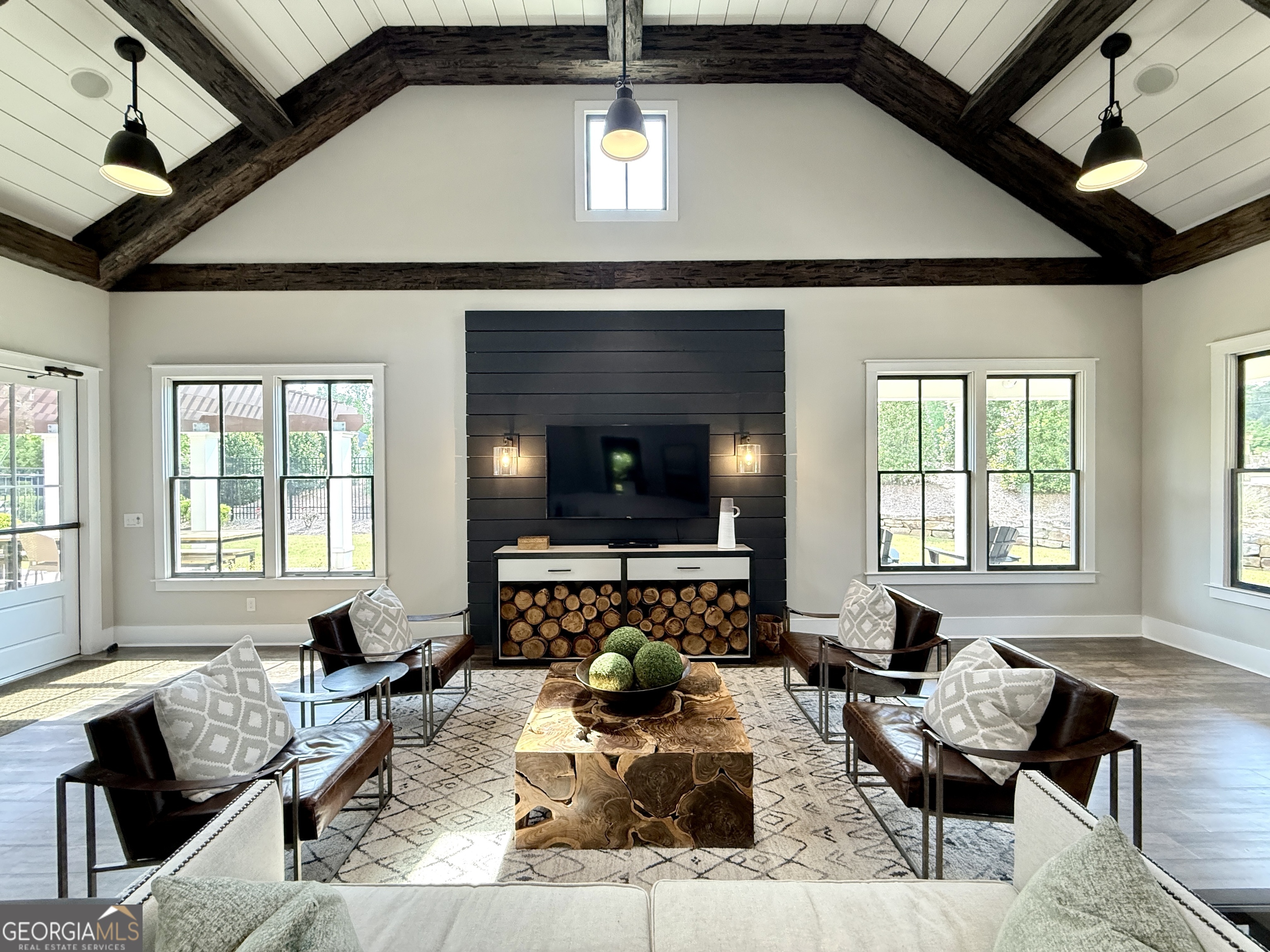 Larkspur - Residential