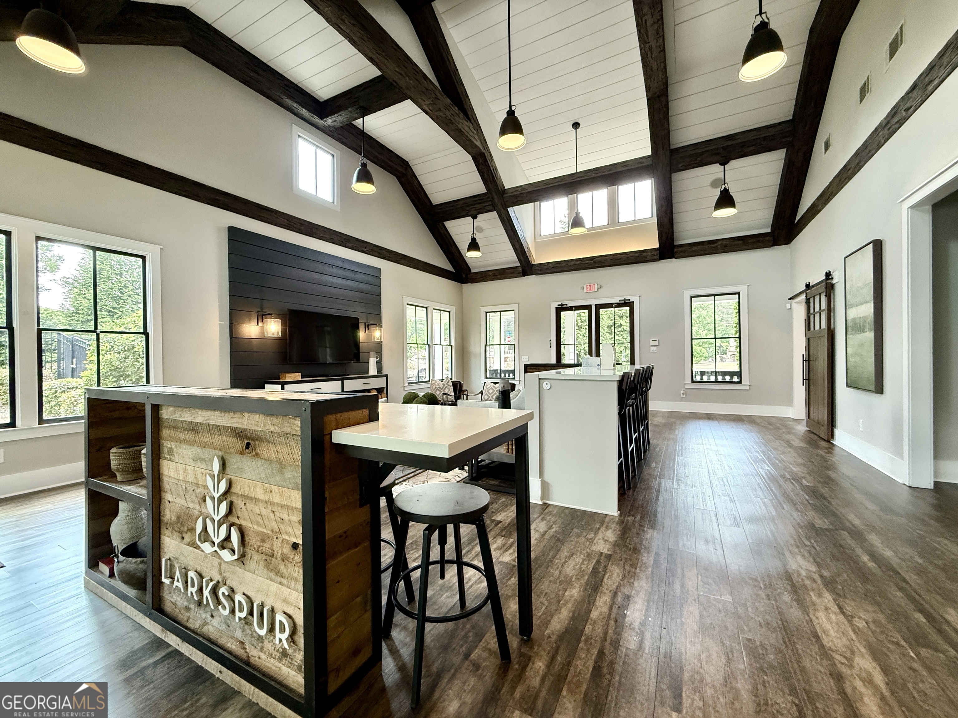 Larkspur - Residential