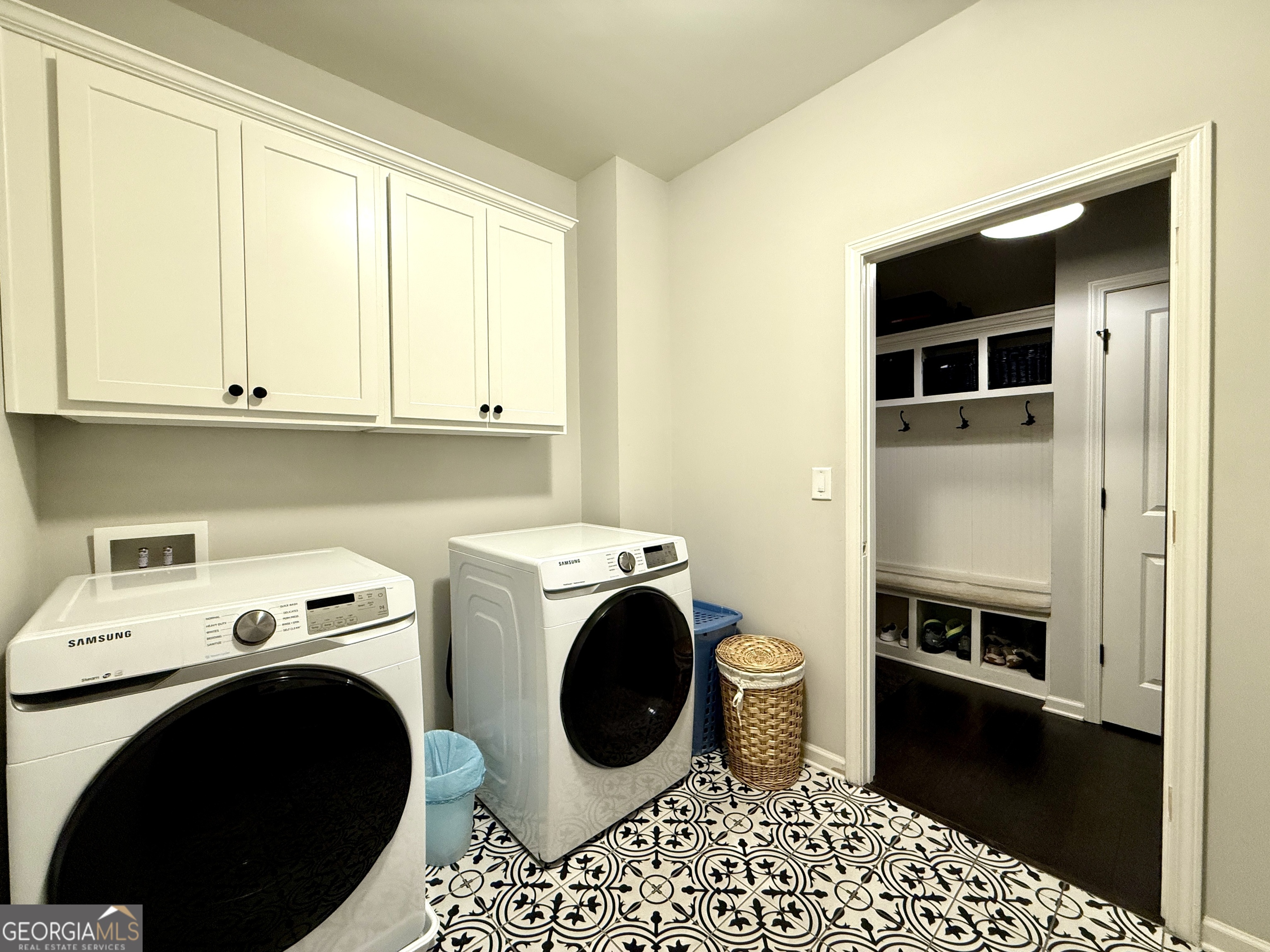 Larkspur - Residential