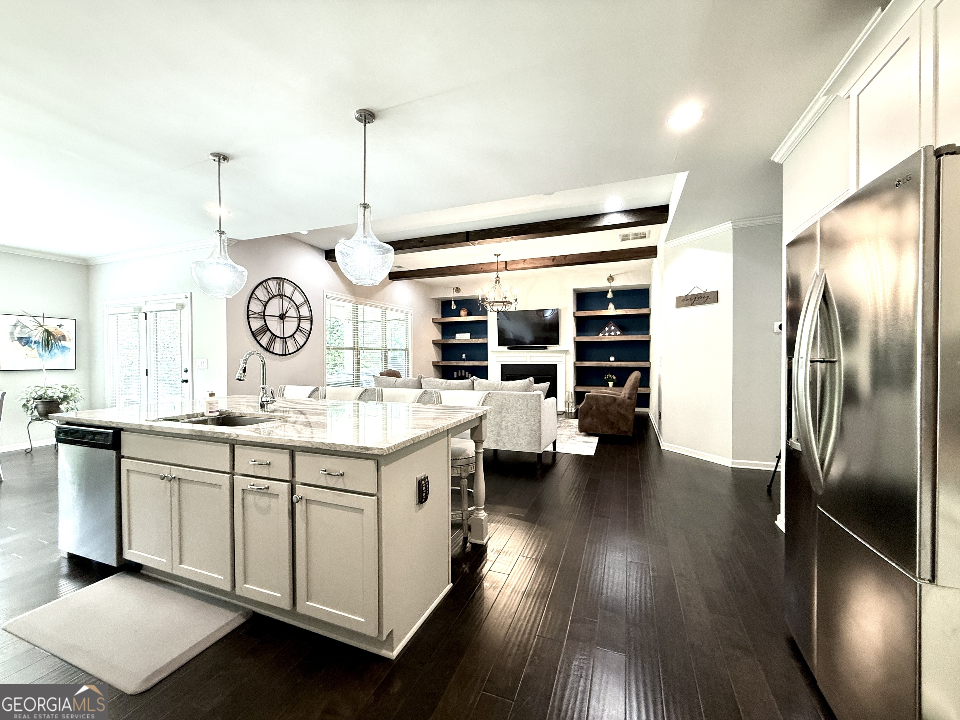 Larkspur - Residential