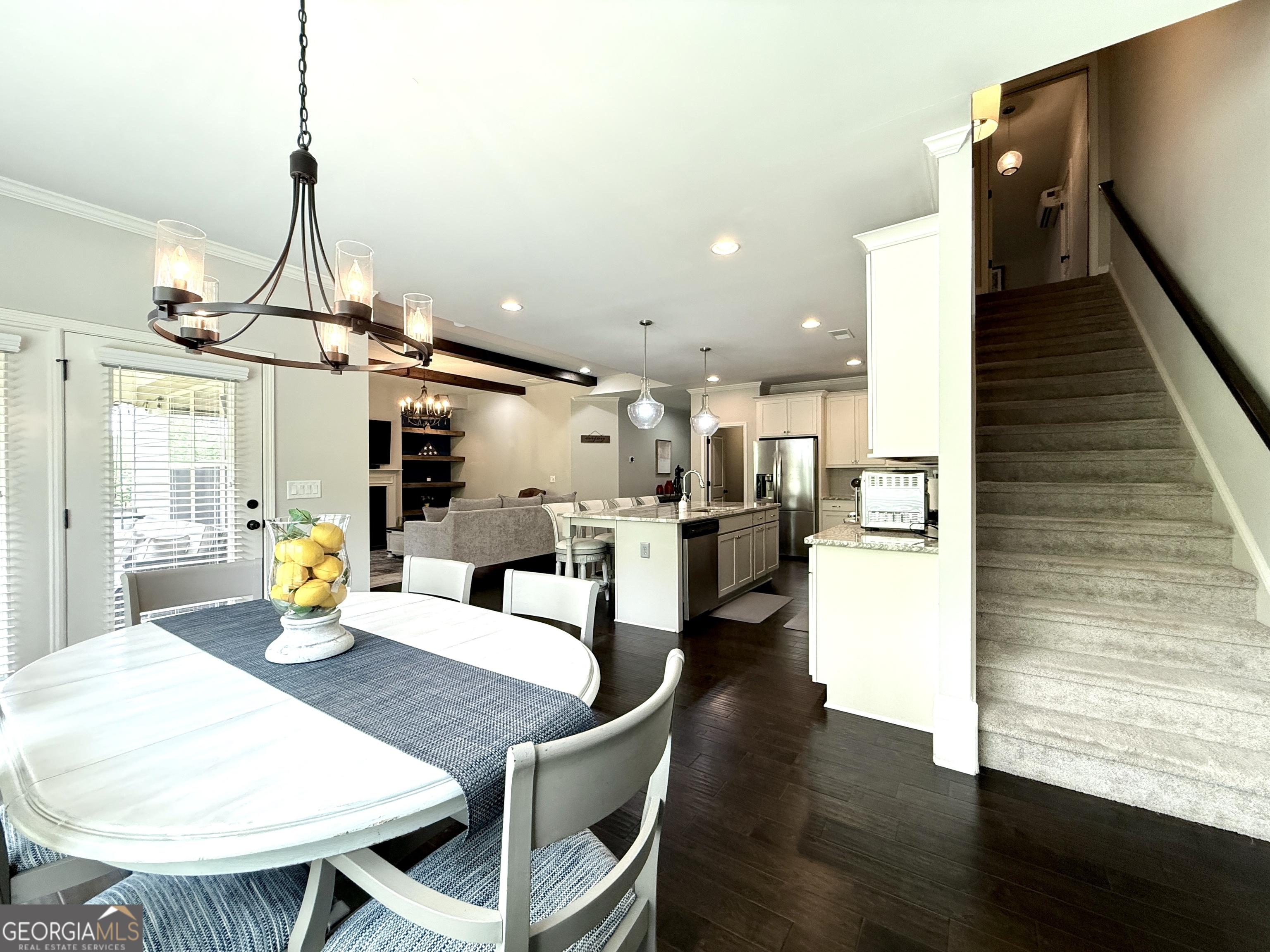 Larkspur - Residential