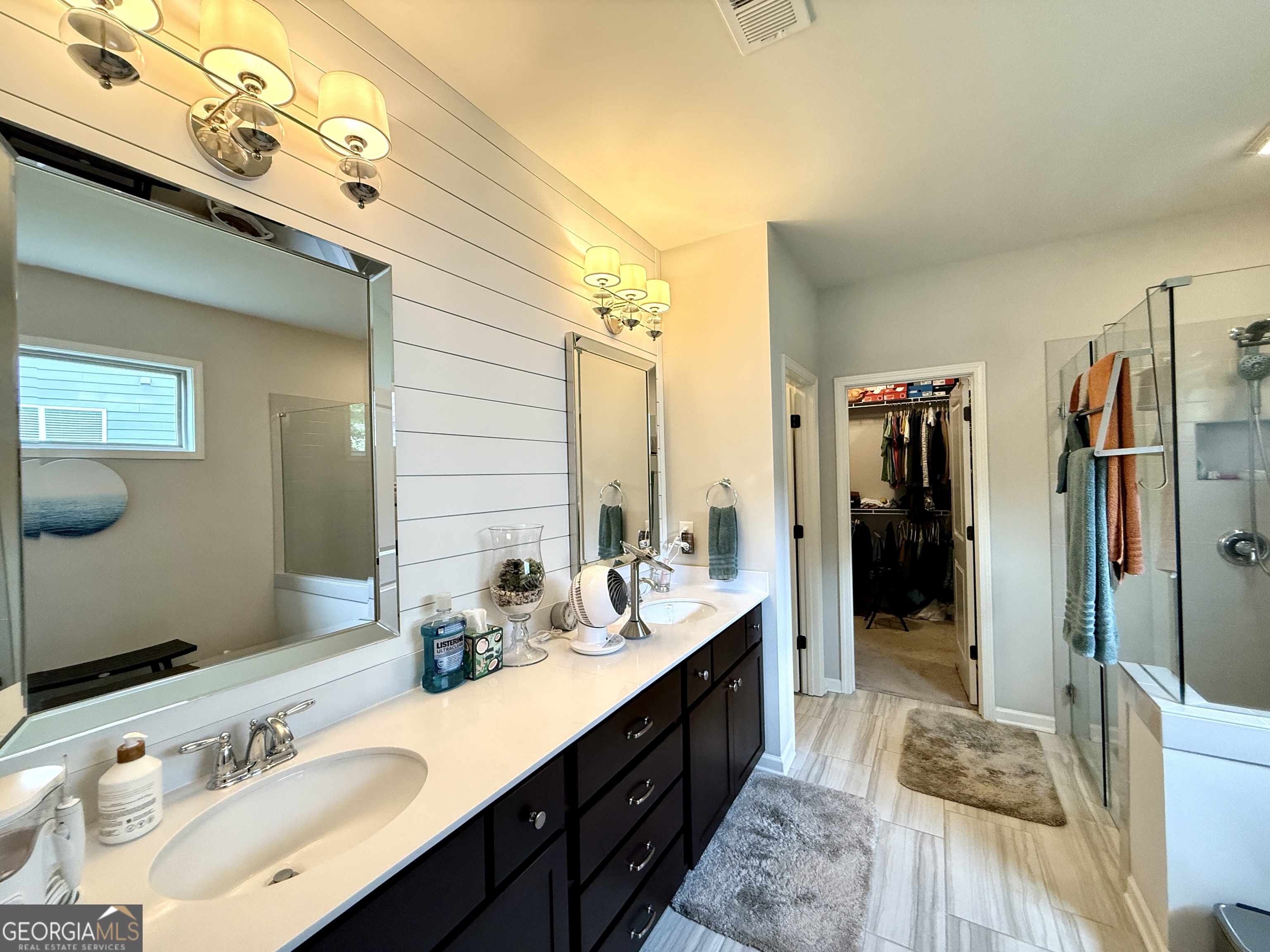 Larkspur - Residential