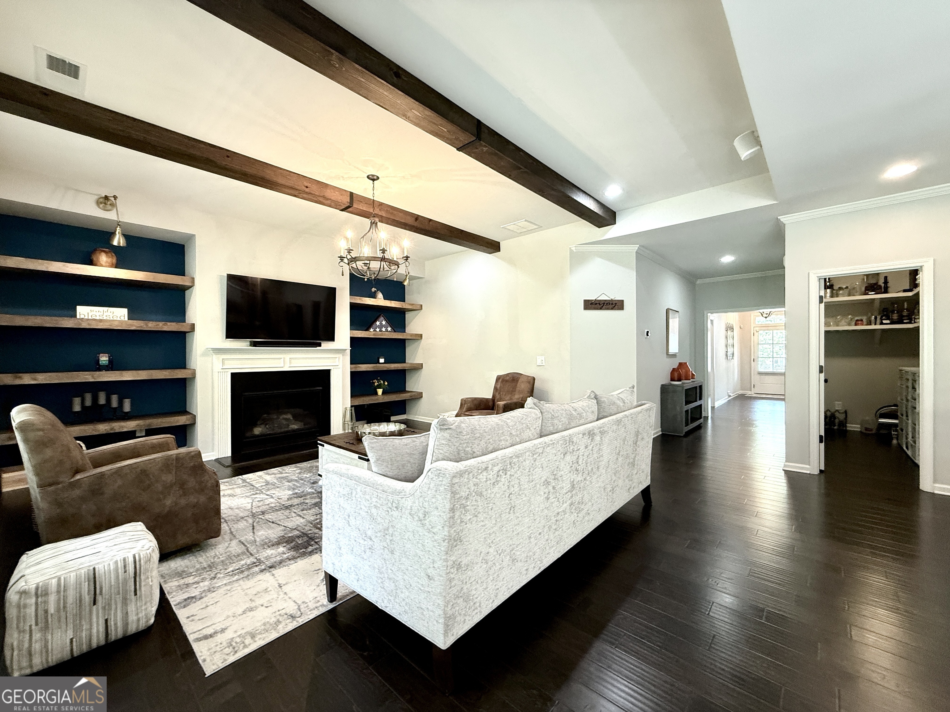 Larkspur - Residential