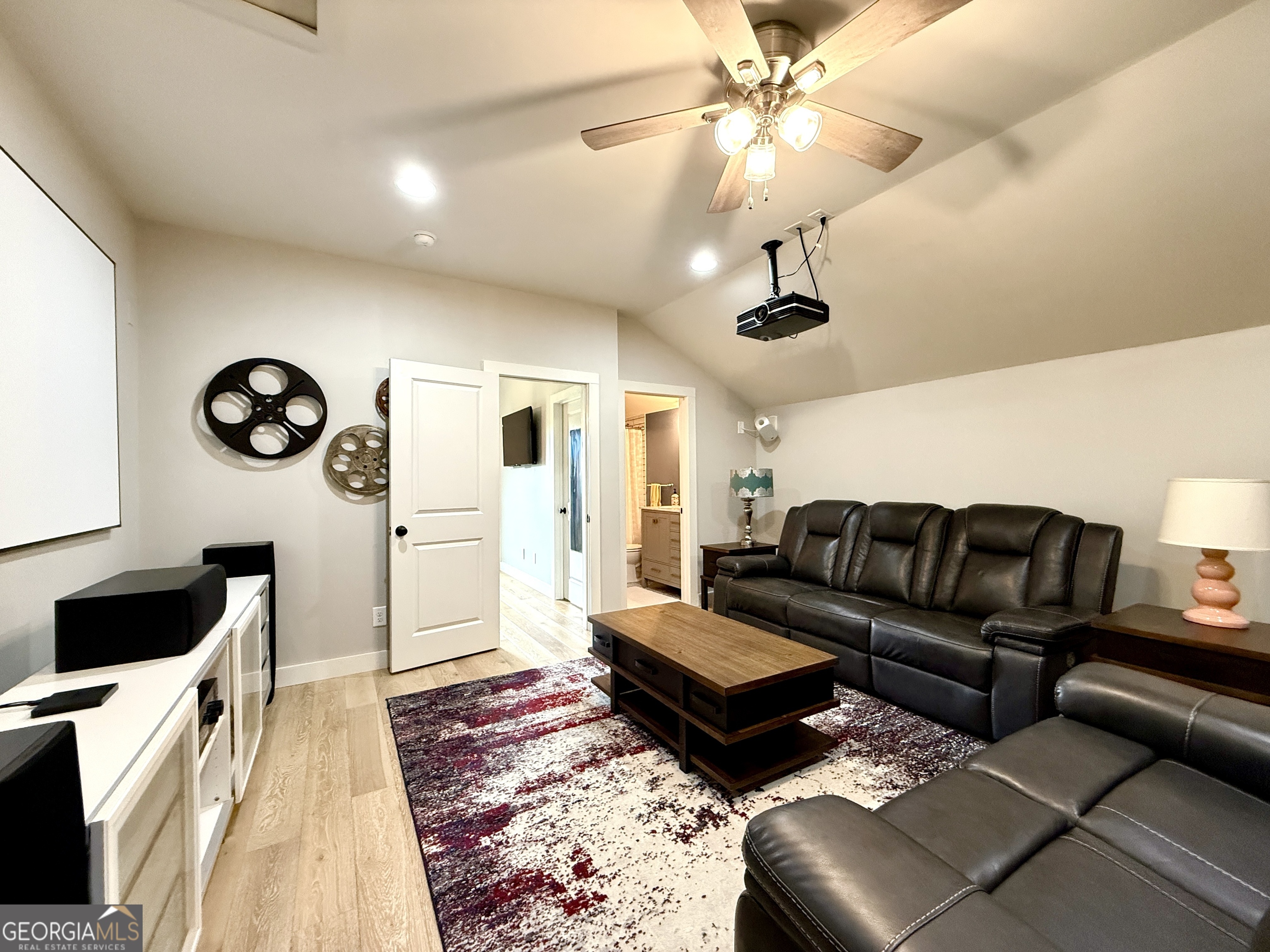 Larkspur - Residential