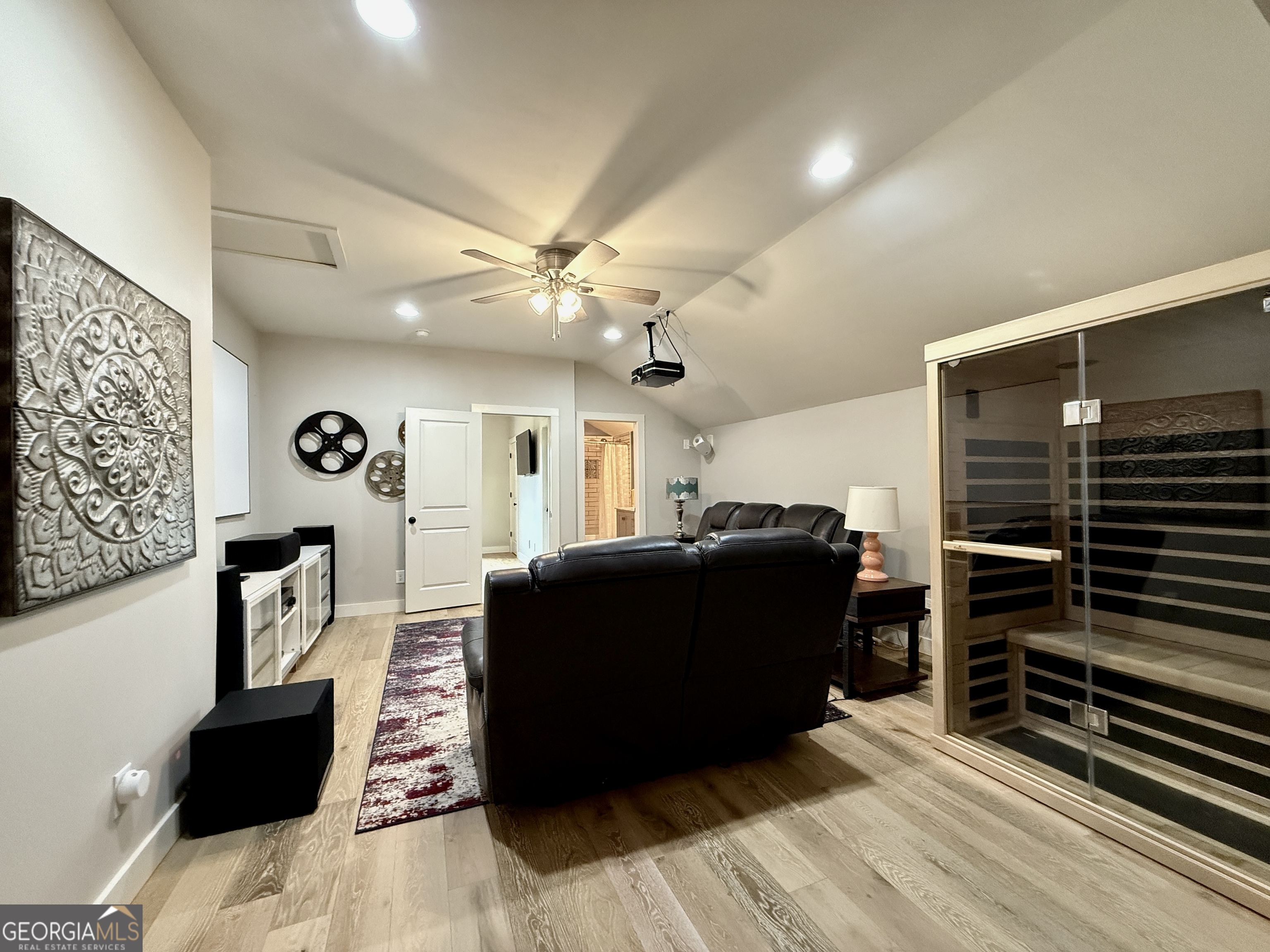 Larkspur - Residential